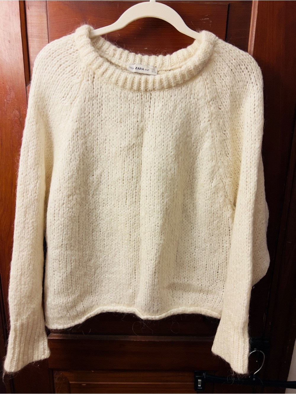 Zara Ivory Crew Neck Knit Sweater